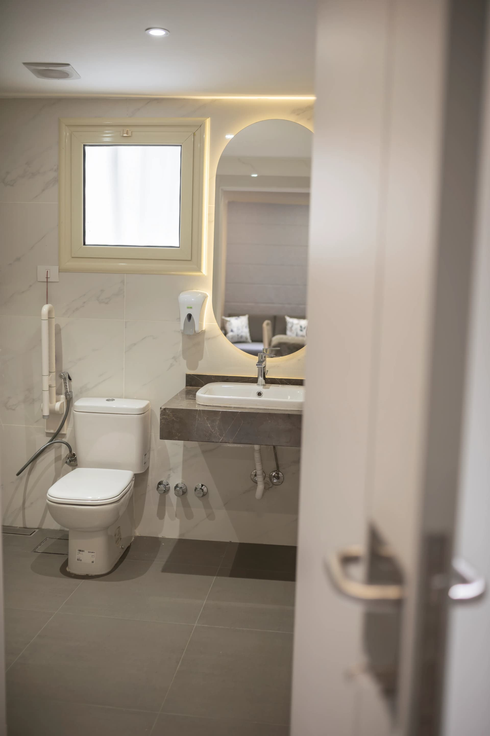 Hospital Facility 13